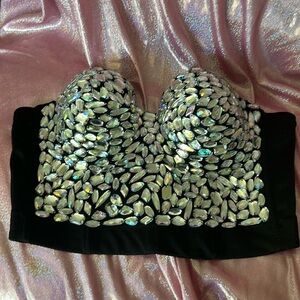 ✨3X25✨Beautiful embellished Bra fits M  Halloween